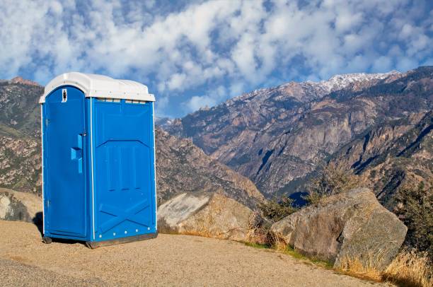 Best Construction site porta potty rental  in Tri Lakes, IN