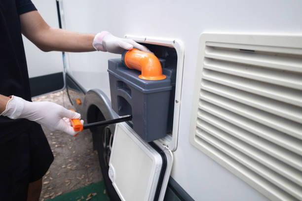 Best Best portable toilet rental  in Tri Lakes, IN